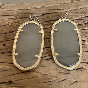 Kendra Scott Earrings Danielle